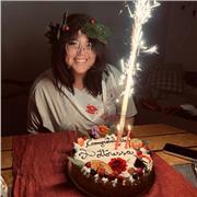 Massima serietà e disponibilità, aiuto compiti telematico (o fisico) elementari, medie e superiori in materie umanistiche